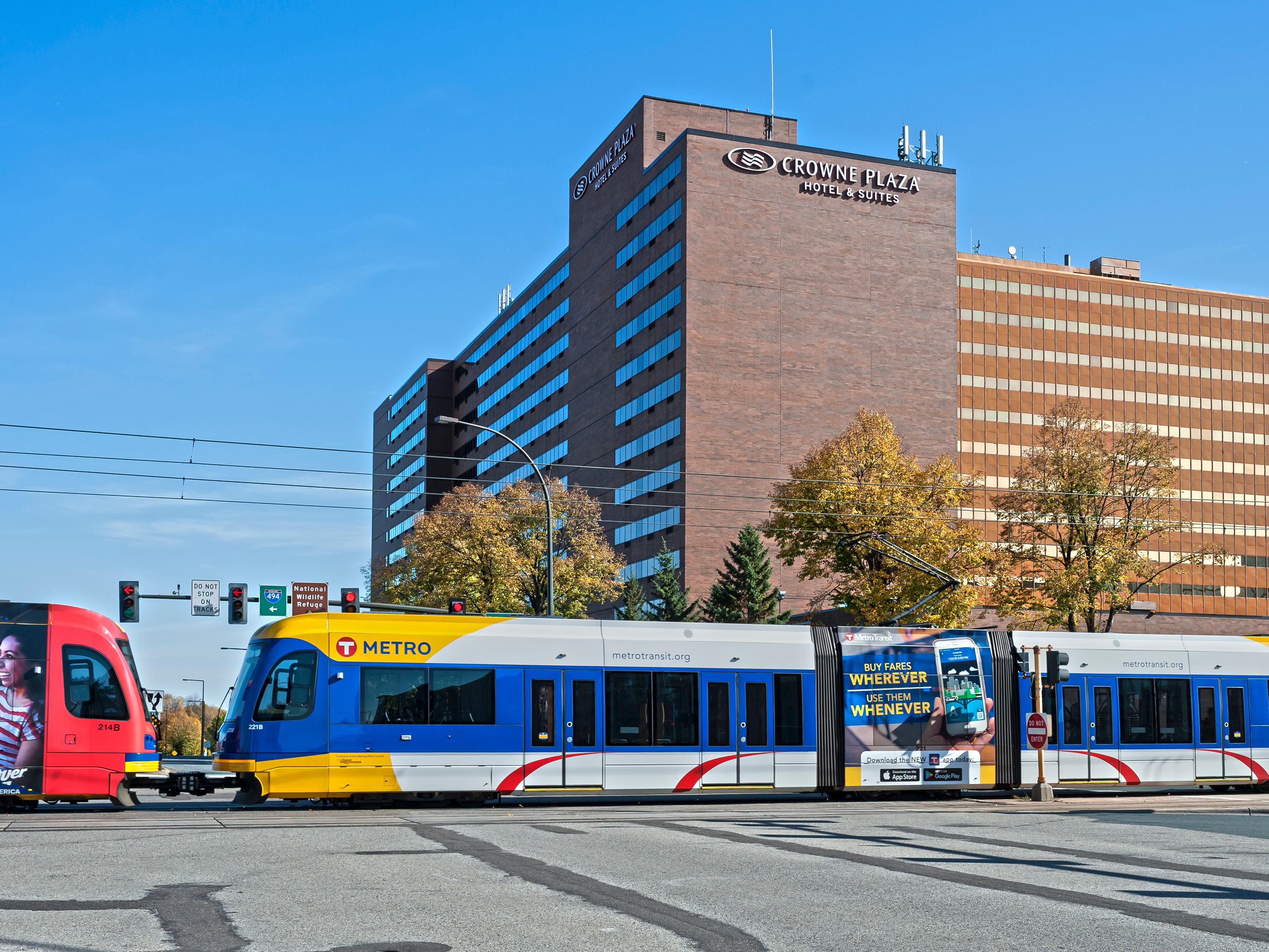 Crowne Plaza Suites MSP Airport – Mall of America — photo 2