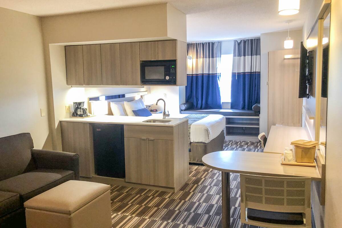 Microtel Inn & Suites – Eagan/St. Paul — photo 14