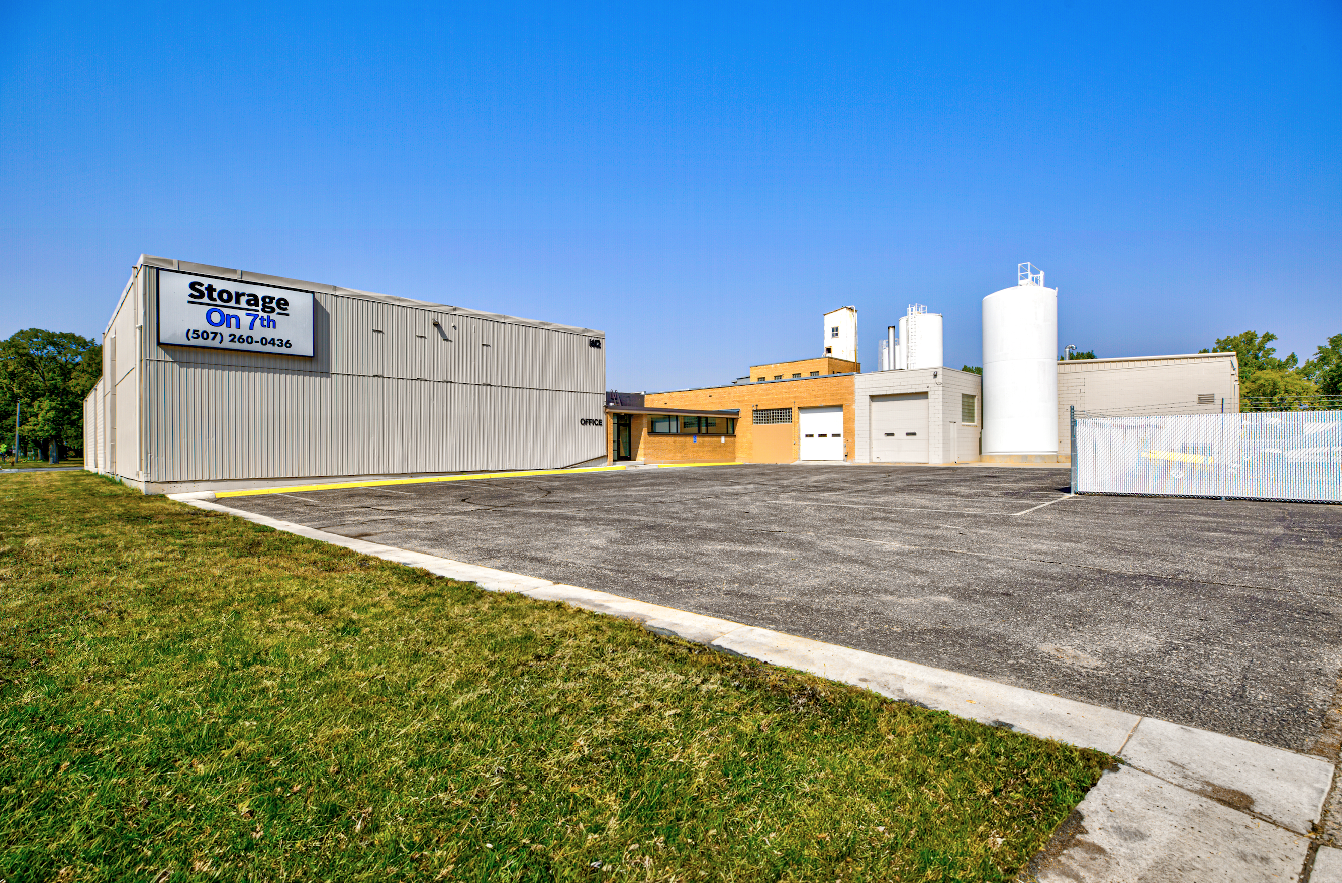 Storage On 7th — photo 2